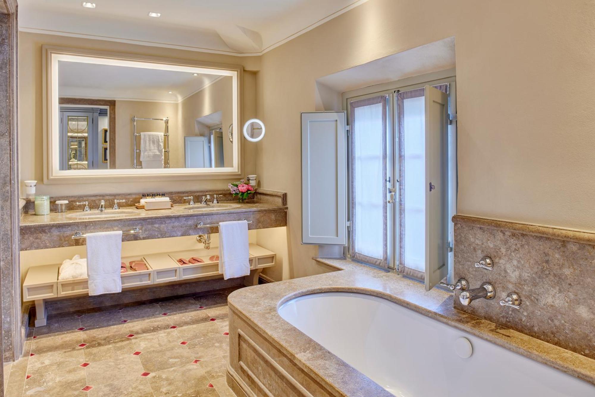 Prestige Room,1742600974:JPEG
