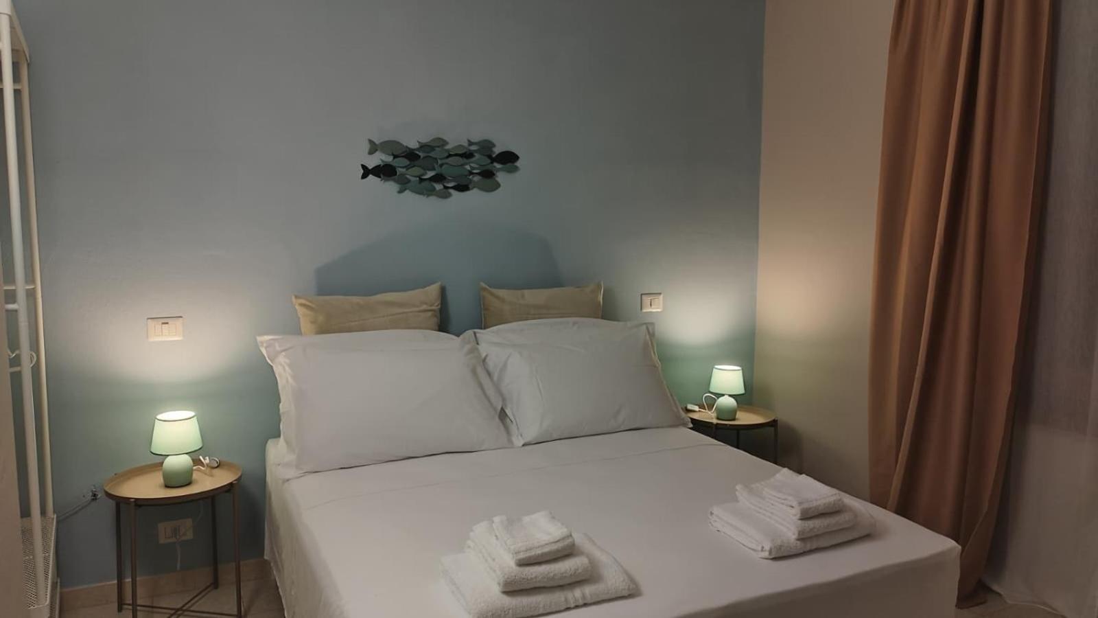 Double Room,1742776039:JPEG