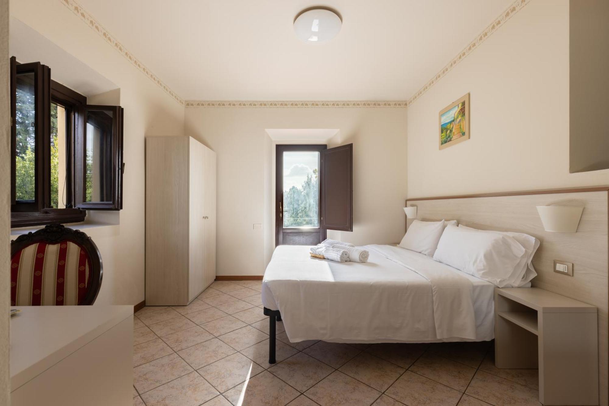 Double or Twin Room Terrace
