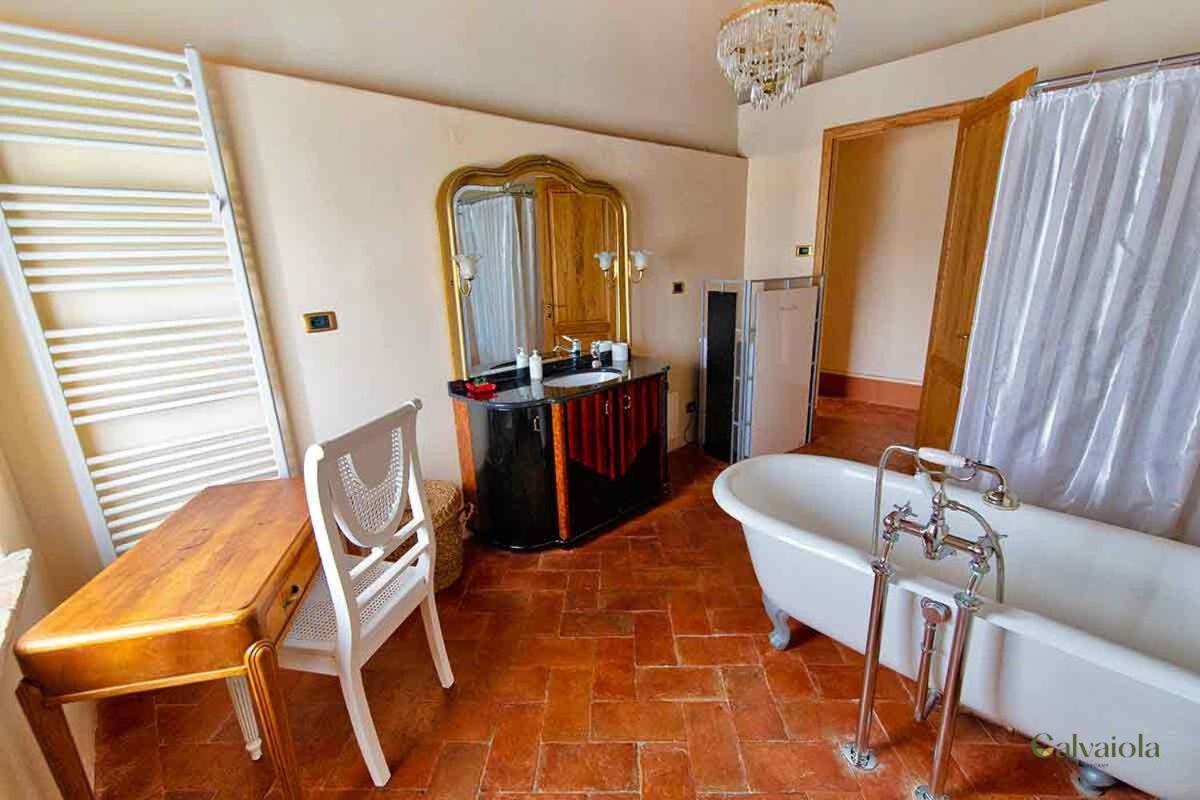 Deluxe Apartment,1742877659:JPEG