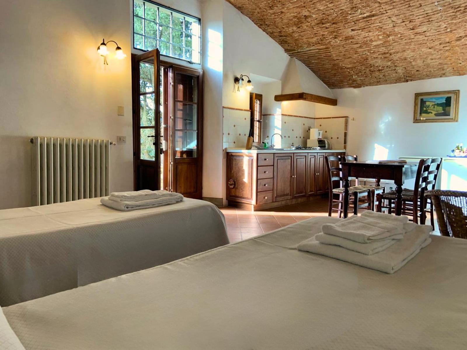 One-Bedroom Apartment