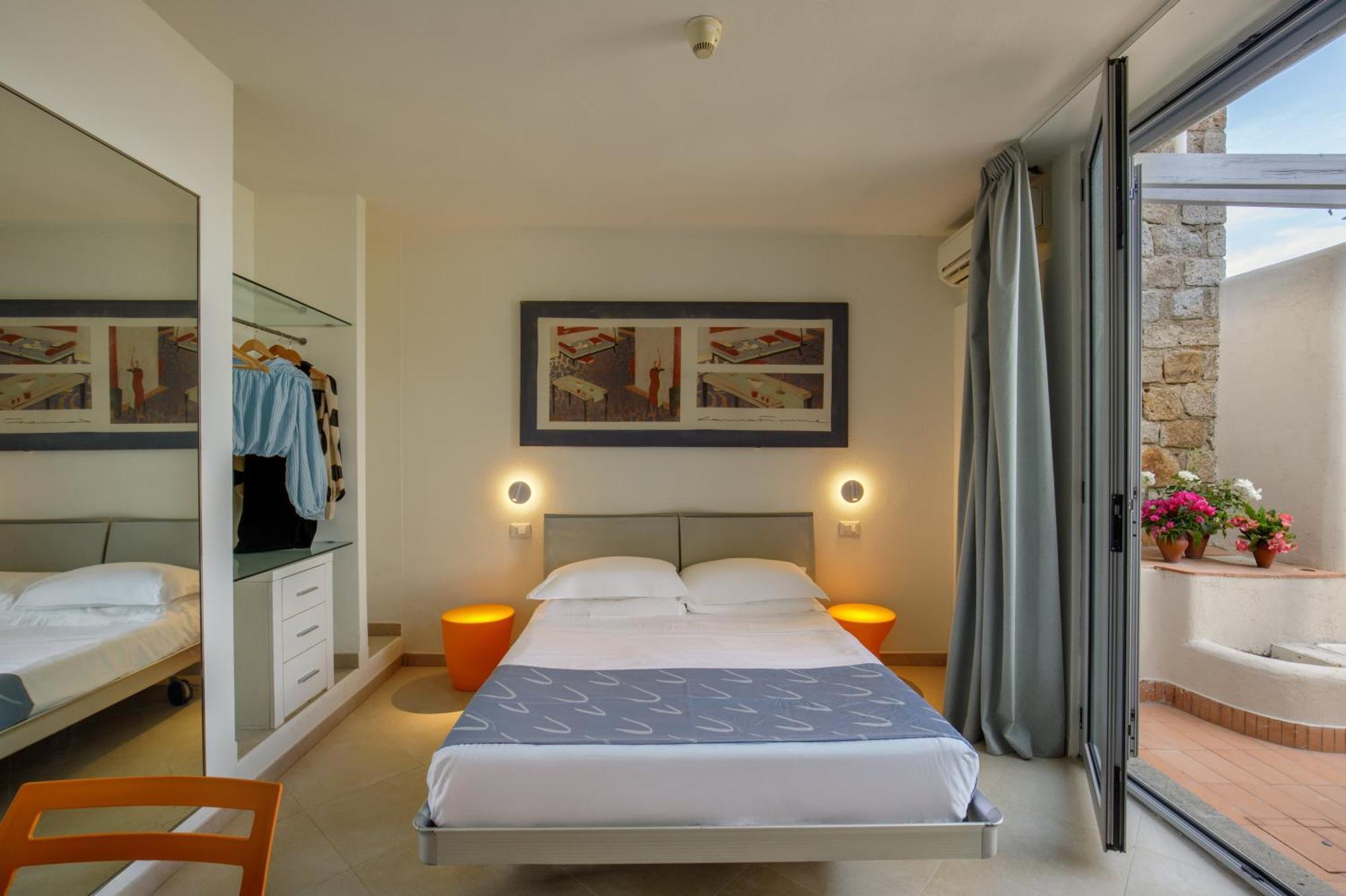 Triple Room Sea View