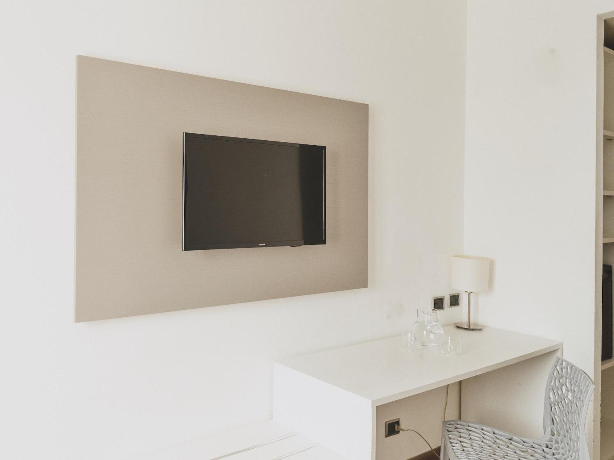 Standard Double or Twin Room,1758275935:JPEG