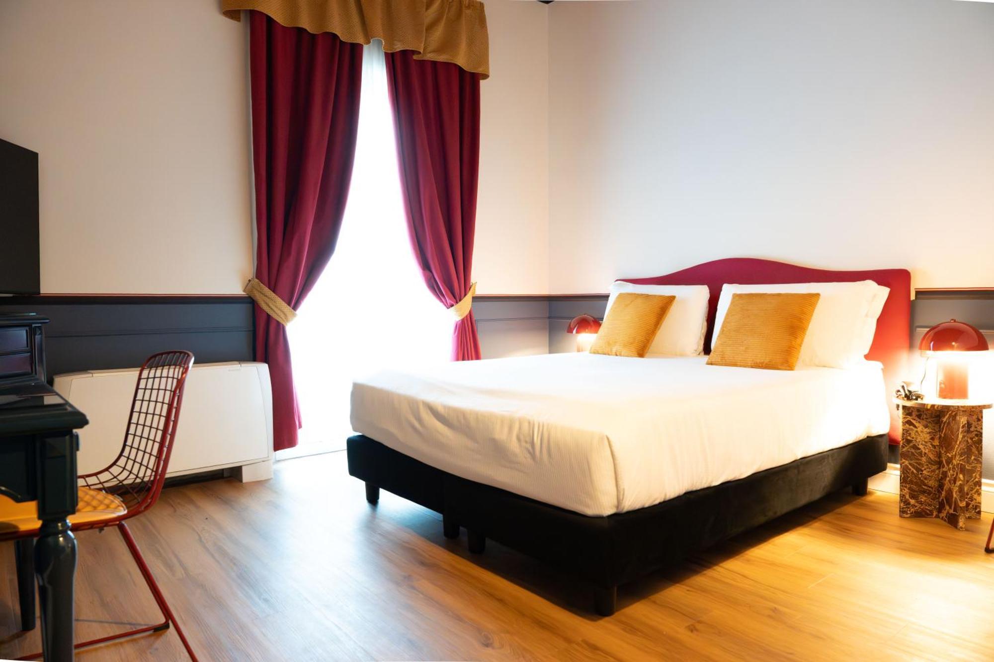 Classic Double Room