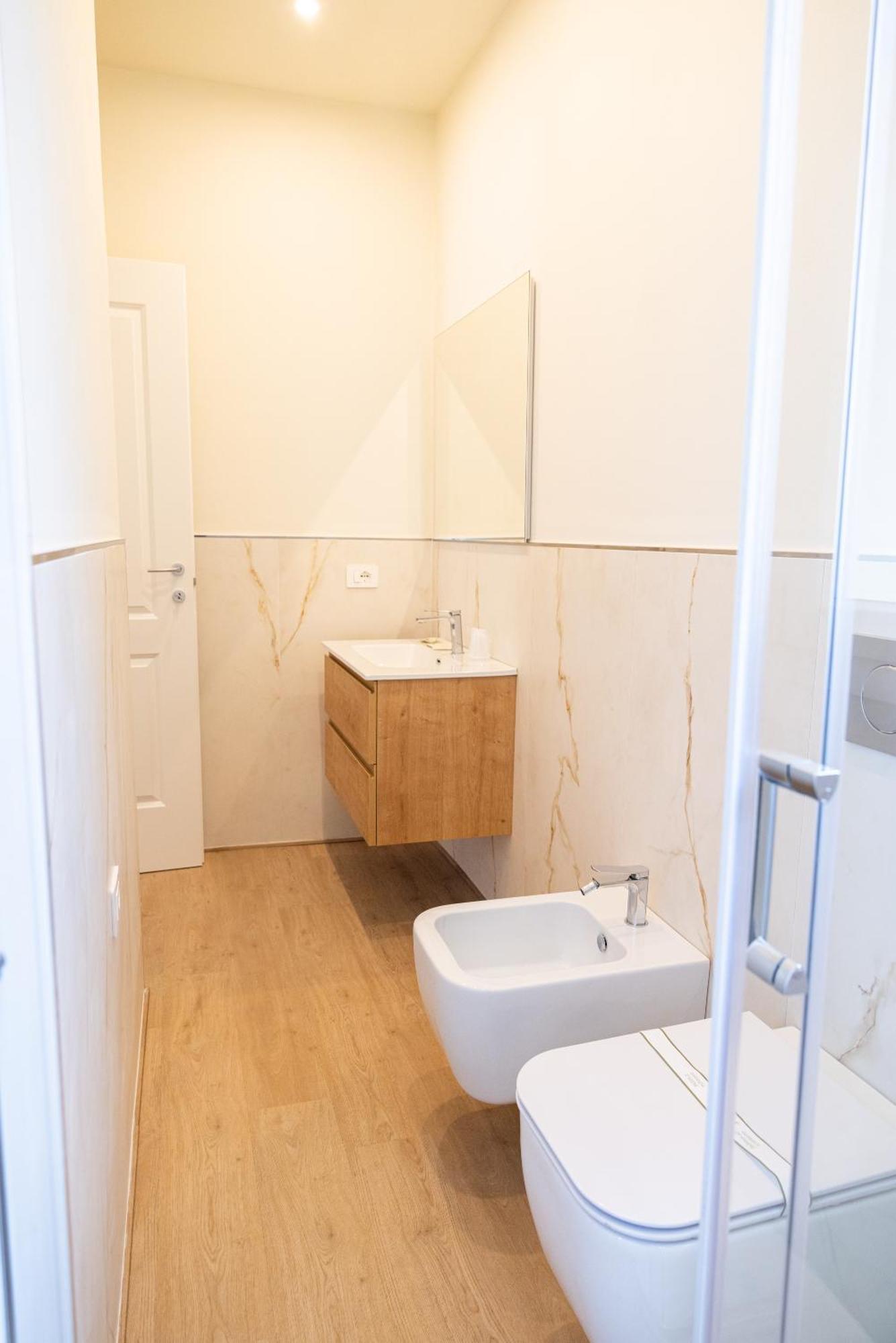Junior Suite,1765596219:JPEG