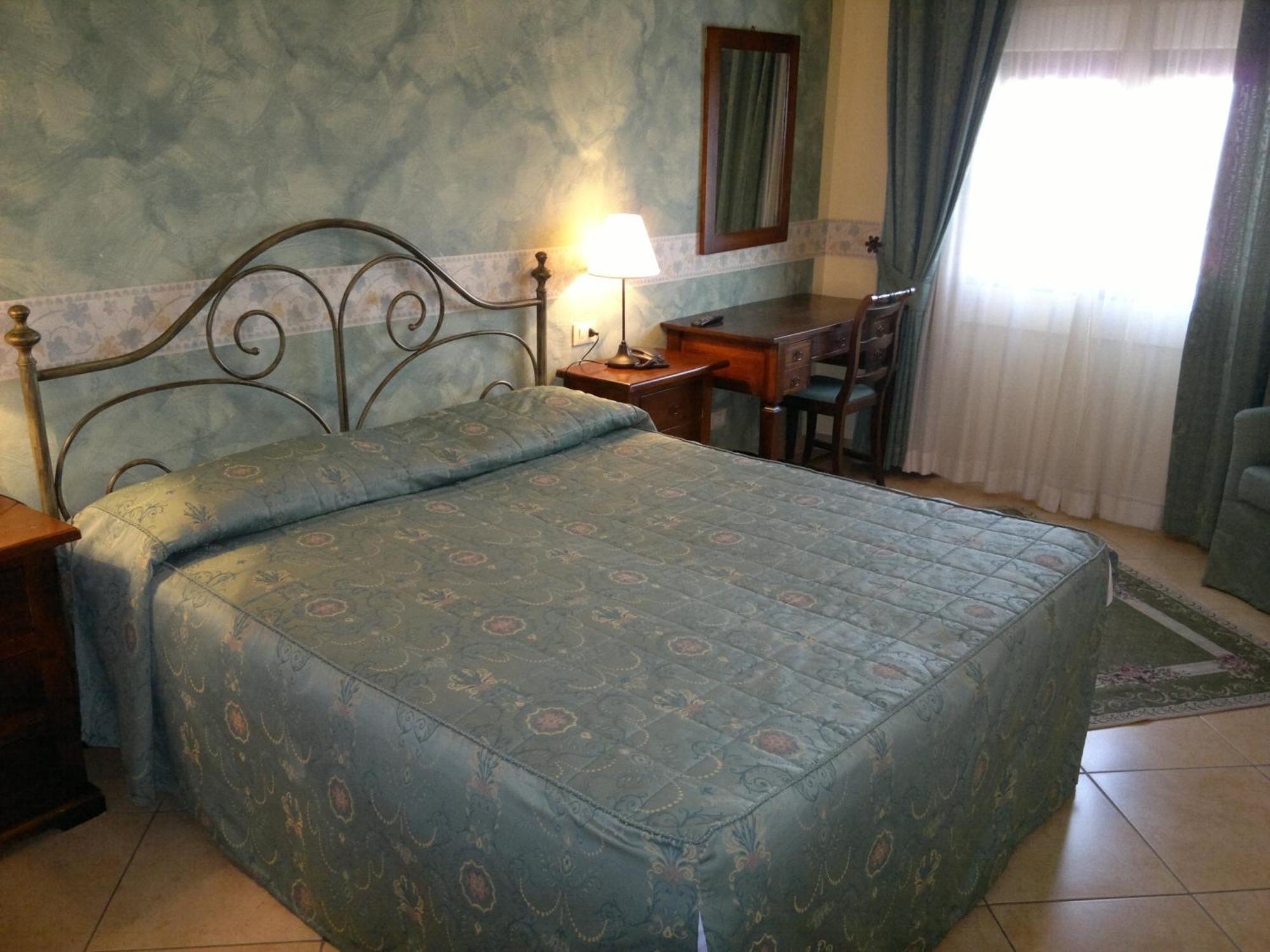Double Room,1770839454:JPEG