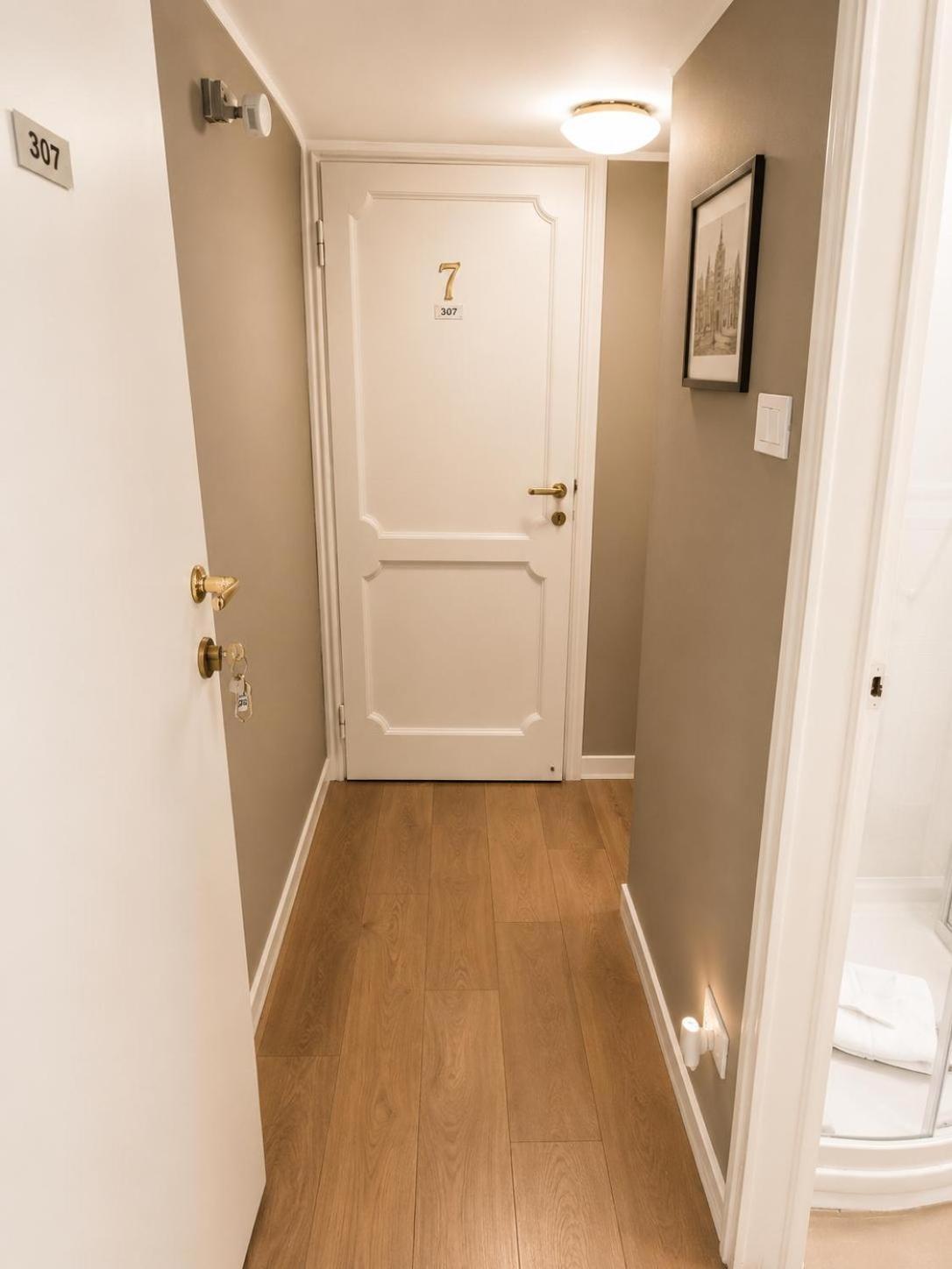 Standard Quadruple Room,1771708753:JPEG