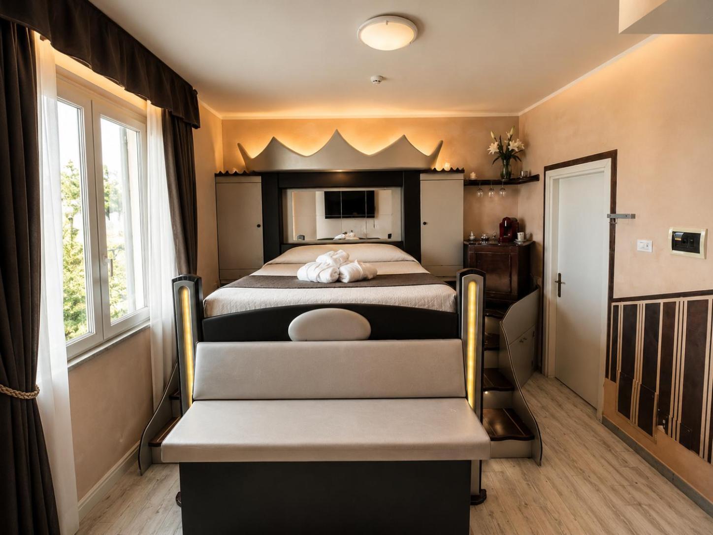 Double Room Spa Bath