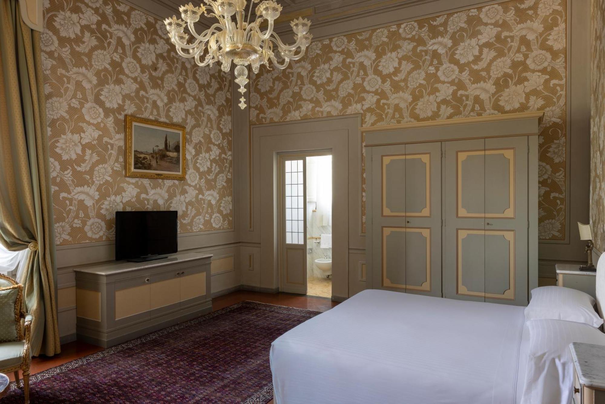 Junior Suite Villa