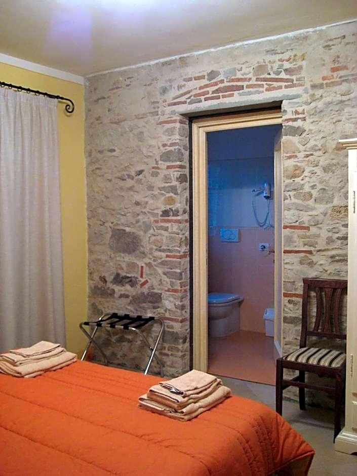 Double Room Private Bathroom