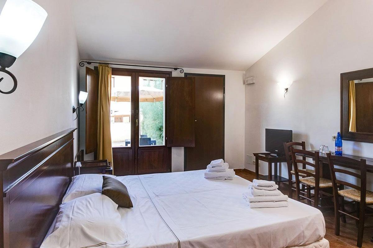 Basic Double Room