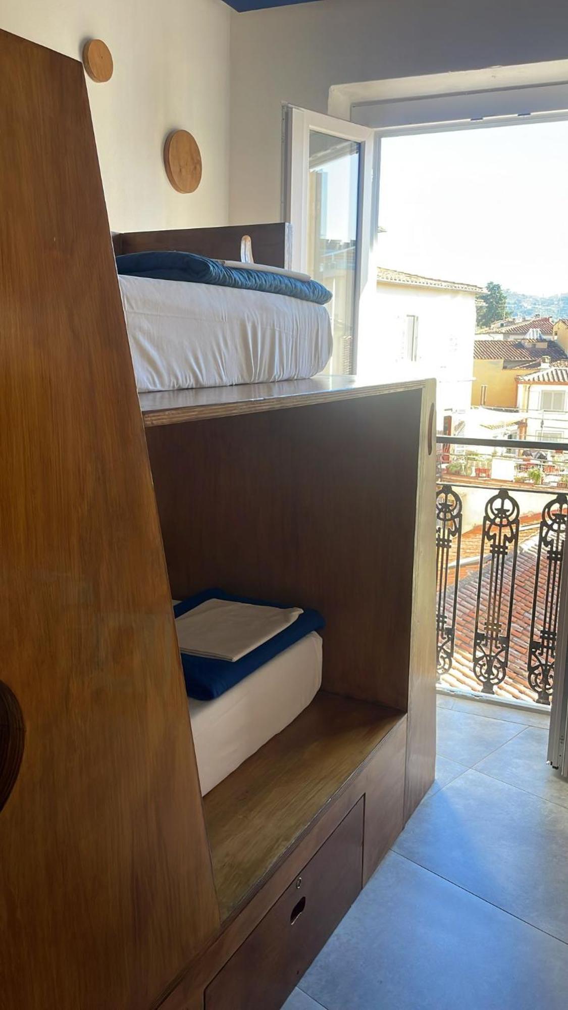 Bed 4-Bed Female Dormitory Room