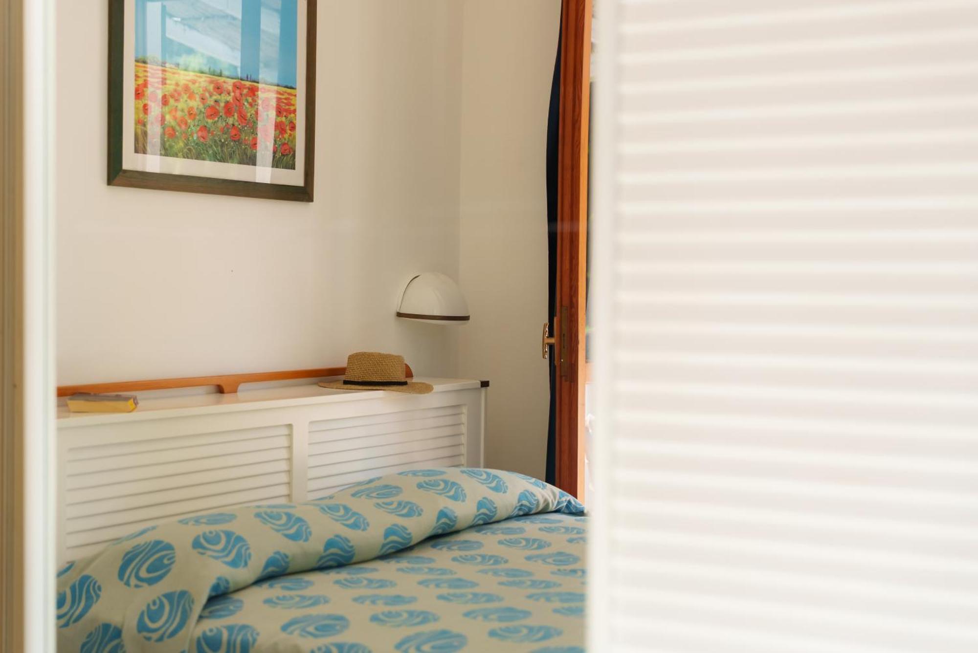 Double or Twin Room Garden View