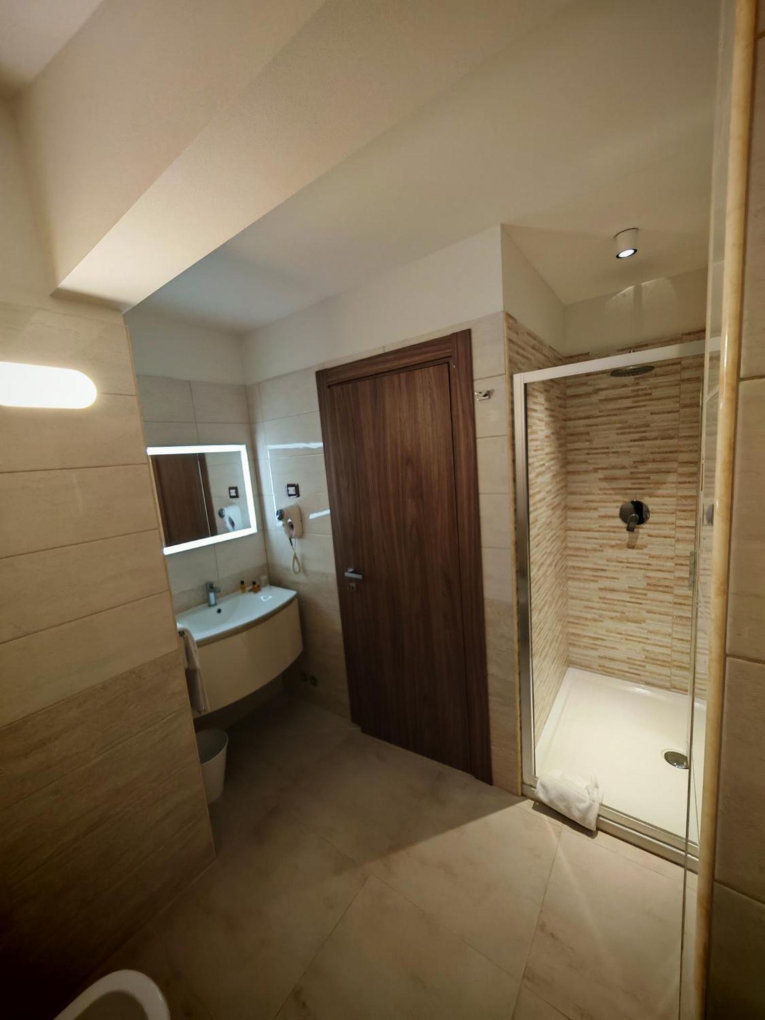 Comfort Twin Room