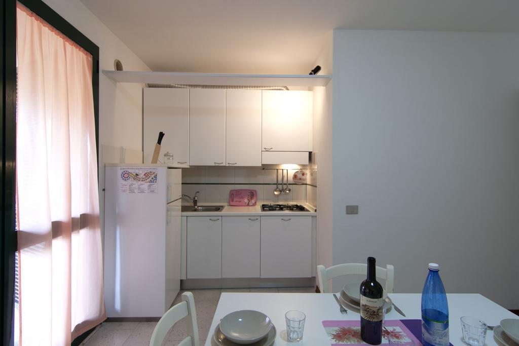 Standard Apartment,196236301:JPEG