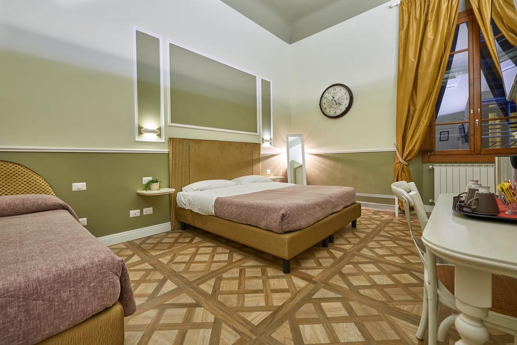 Superior Triple Room,215850539:JPEG