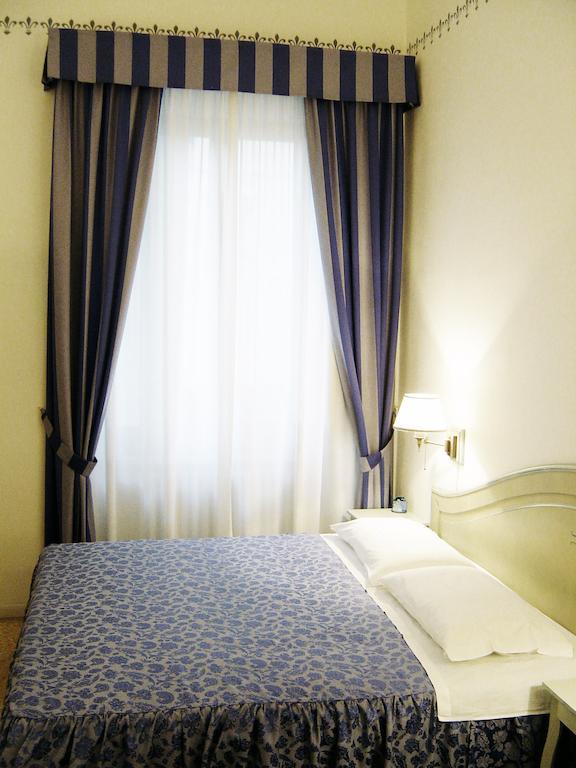 Single Room,129394659:JPEG