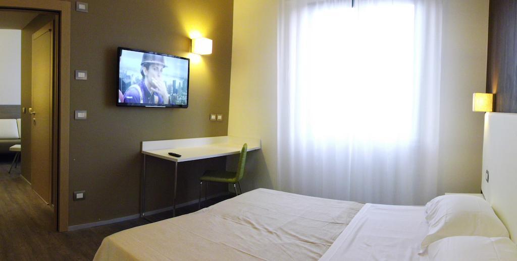 Double Room,245502121:JPEG