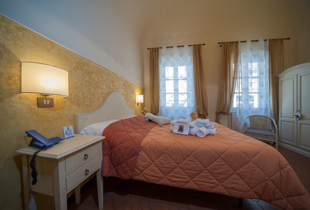 Standard Double Room,761821789:JPEG