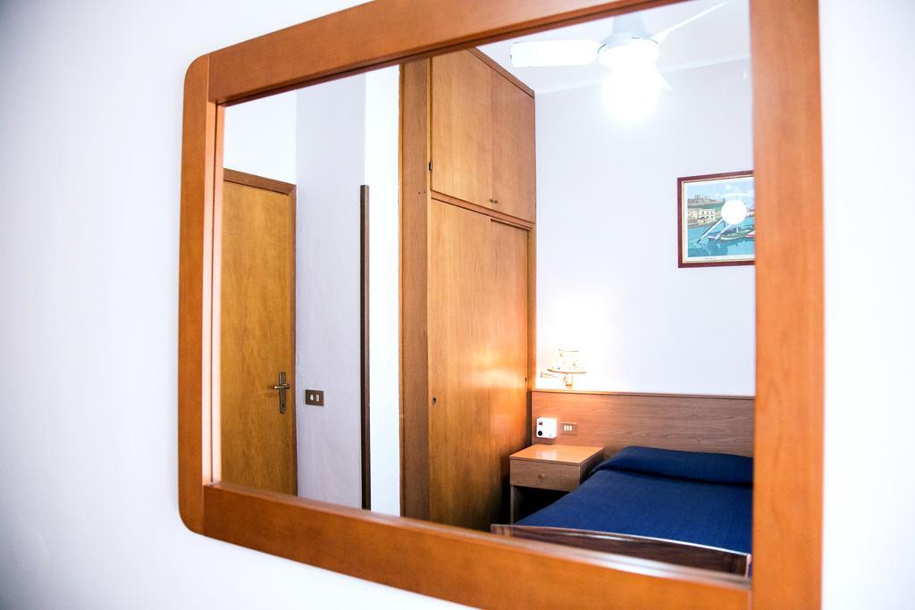 Double or Twin Room,214679417:JPEG