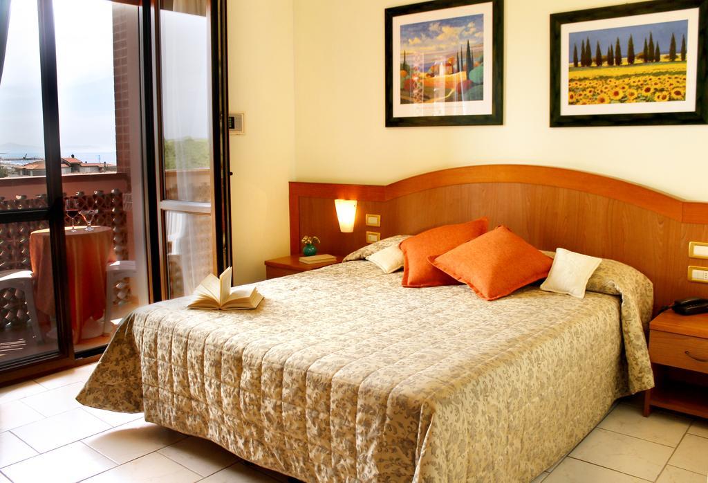 Double or Twin Room,272336669:JPEG