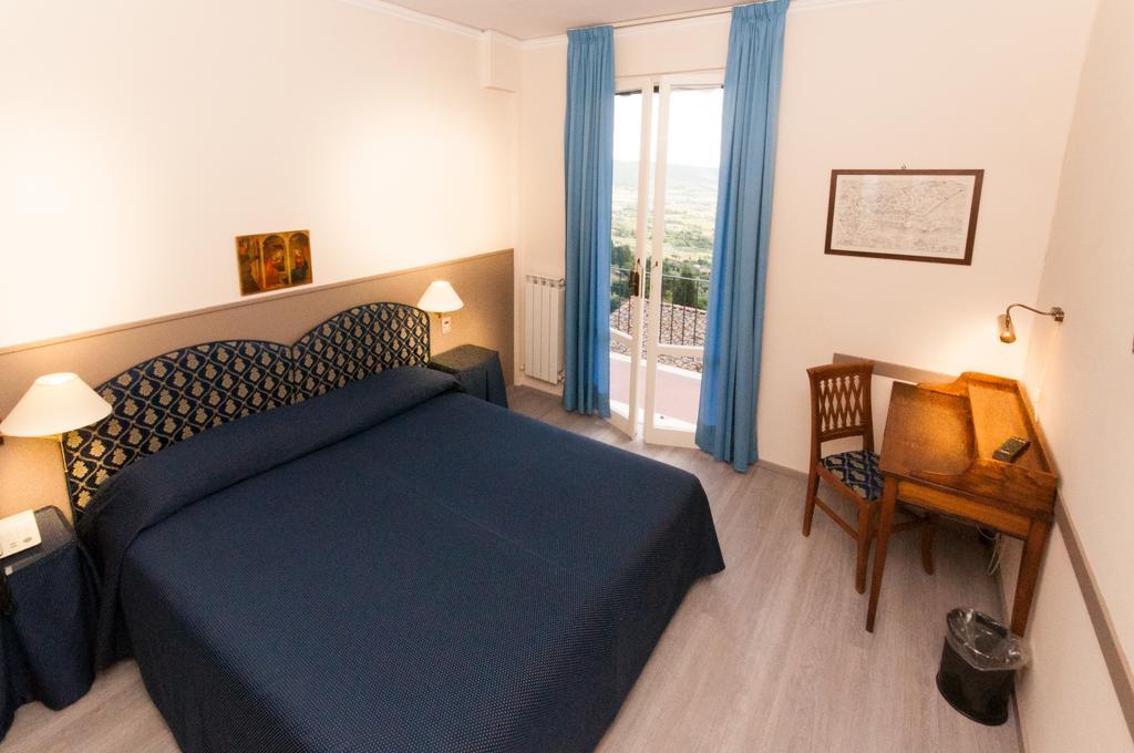 Deluxe Double or Twin Room,324547354:JPEG
