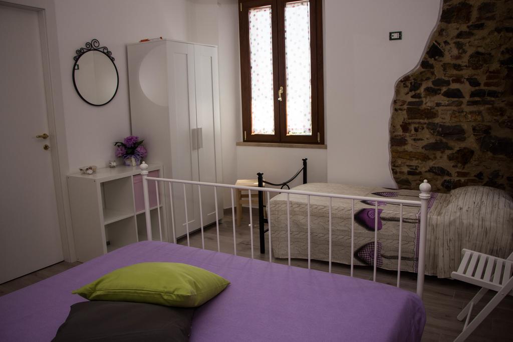 Triple Room,358747975:JPEG