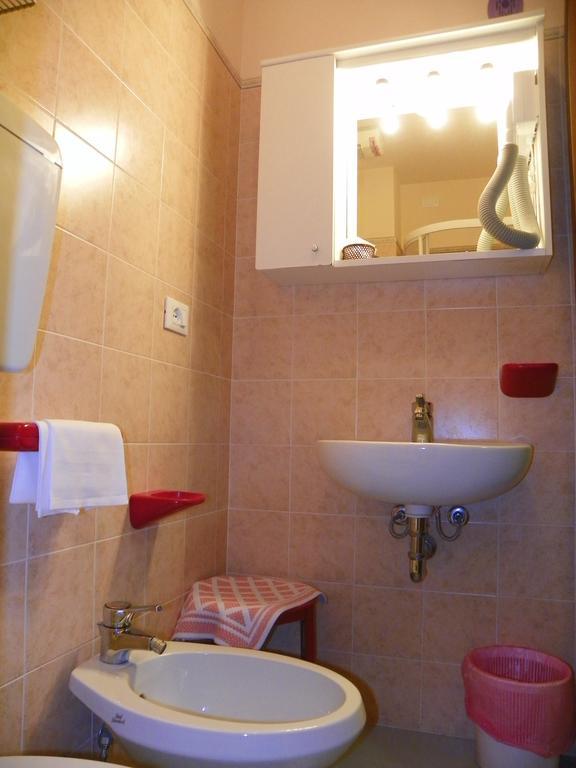 Double or Twin Room Sea View