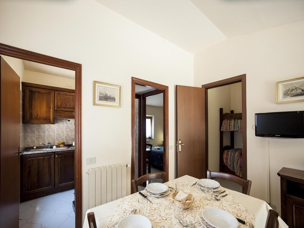 Two-Bedroom Apartment,679224414:JPEG