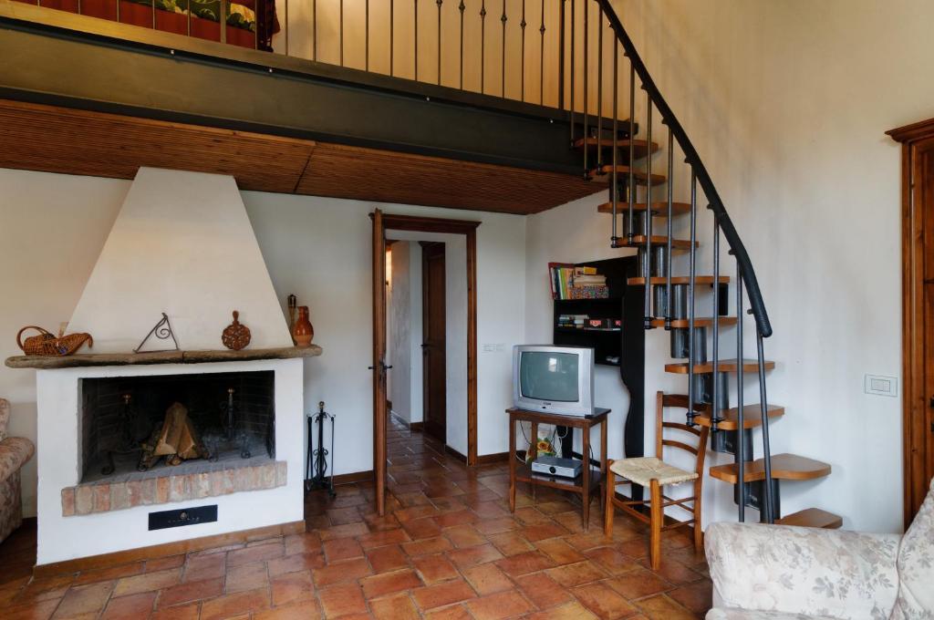 Two-Bedroom Apartment,1351368598:JPEG