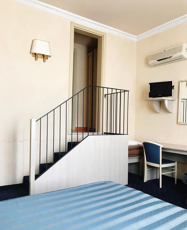 Quadruple Room,448421079:JPEG