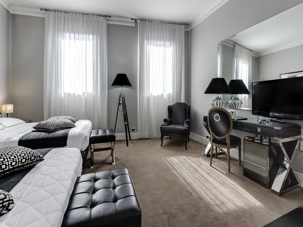 Classic Quadruple Room