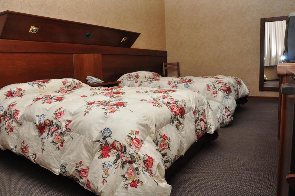 Triple Room,444693945:JPEG