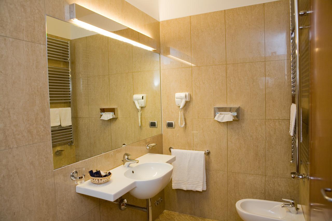 Superior Triple Room,1498776424:JPEG
