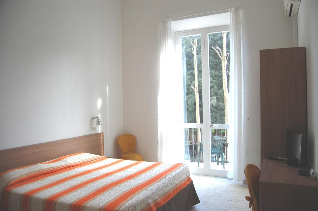 Double Room,56665840:JPEG