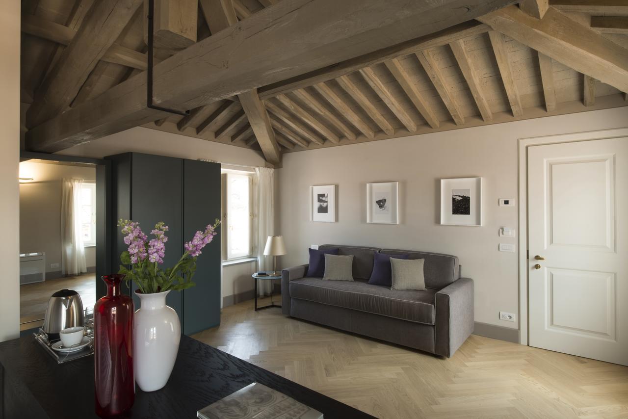 Deluxe Junior Suite,999753498:JPEG