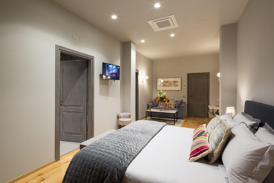 Deluxe Room,762365374:JPEG