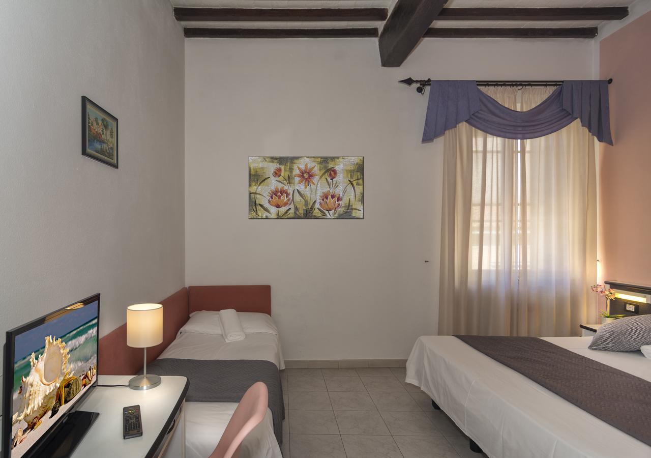 Single Room,11998867:JPEG