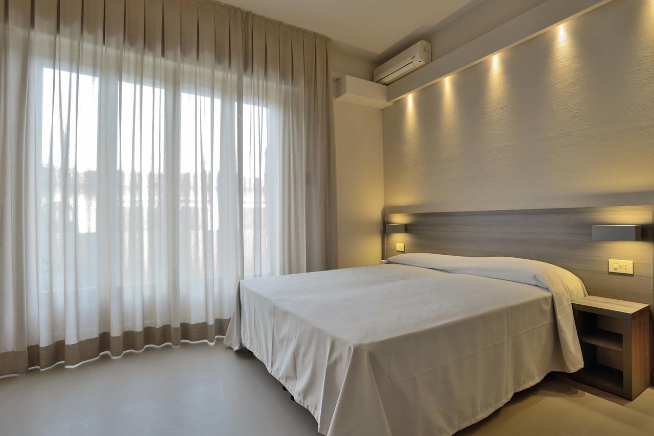 Triple Room Balcony,640672299:JPEG