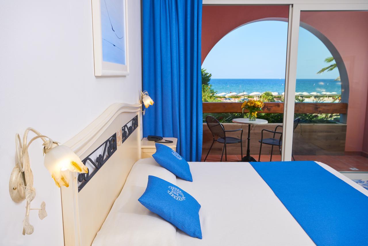 Triple Room Sea View