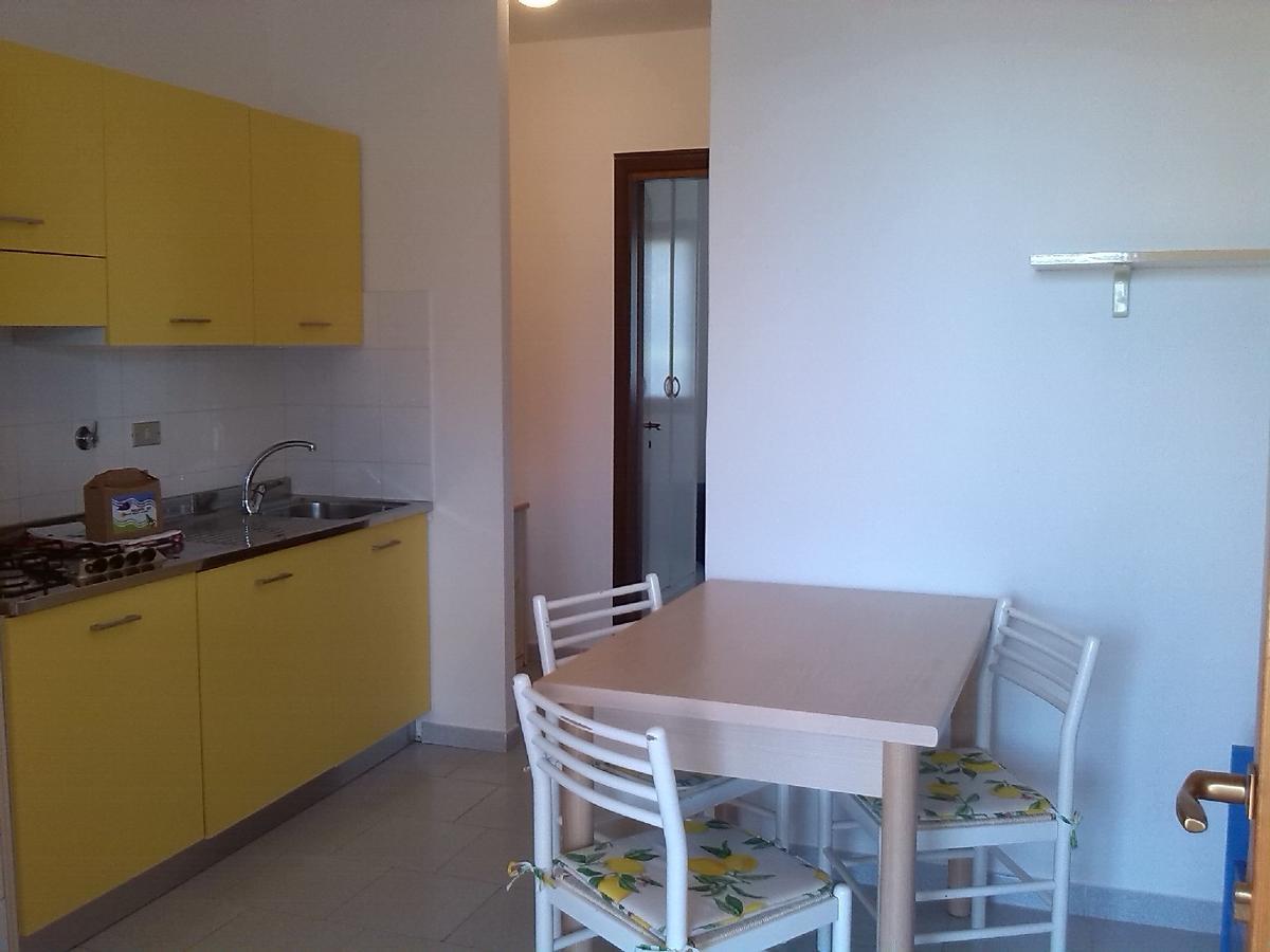 One-Bedroom Apartment (5 Adults)