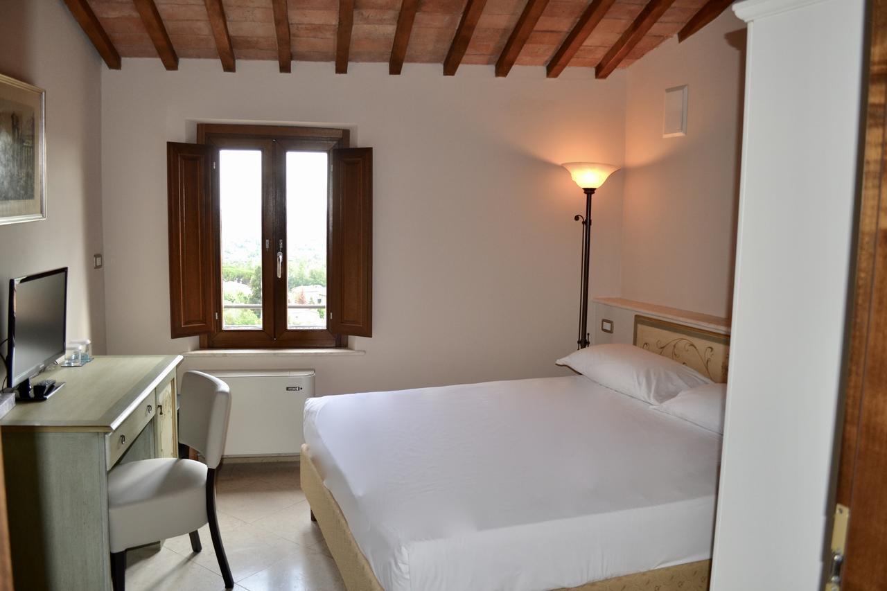 Standard Single Room,1211210056:JPEG