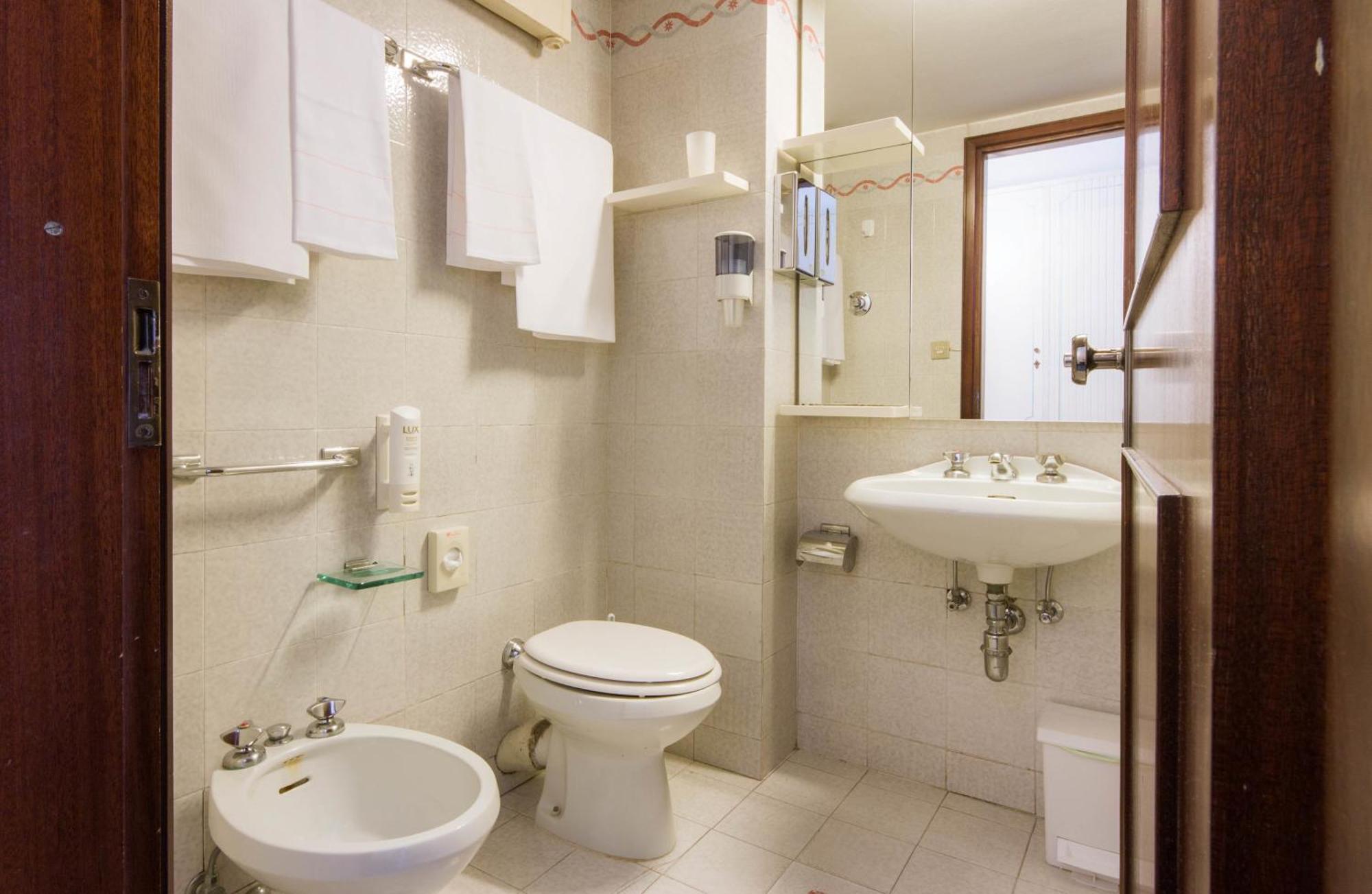 Classic Double or Twin Room Balcony