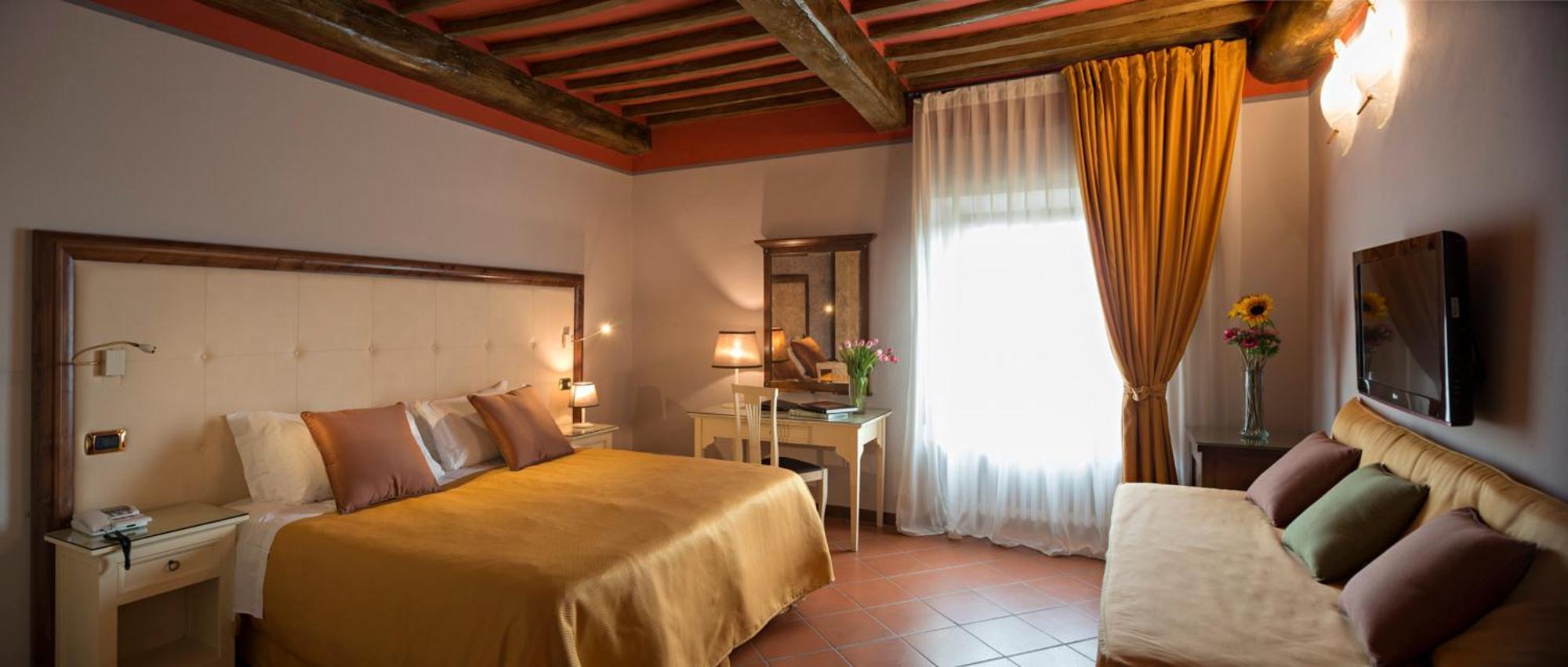 Double Room Countryside View
