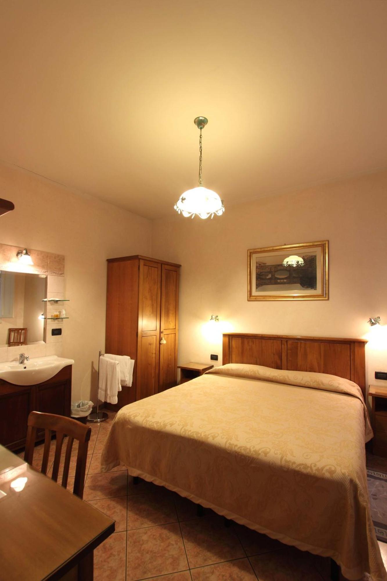Double Room,706347433:JPEG