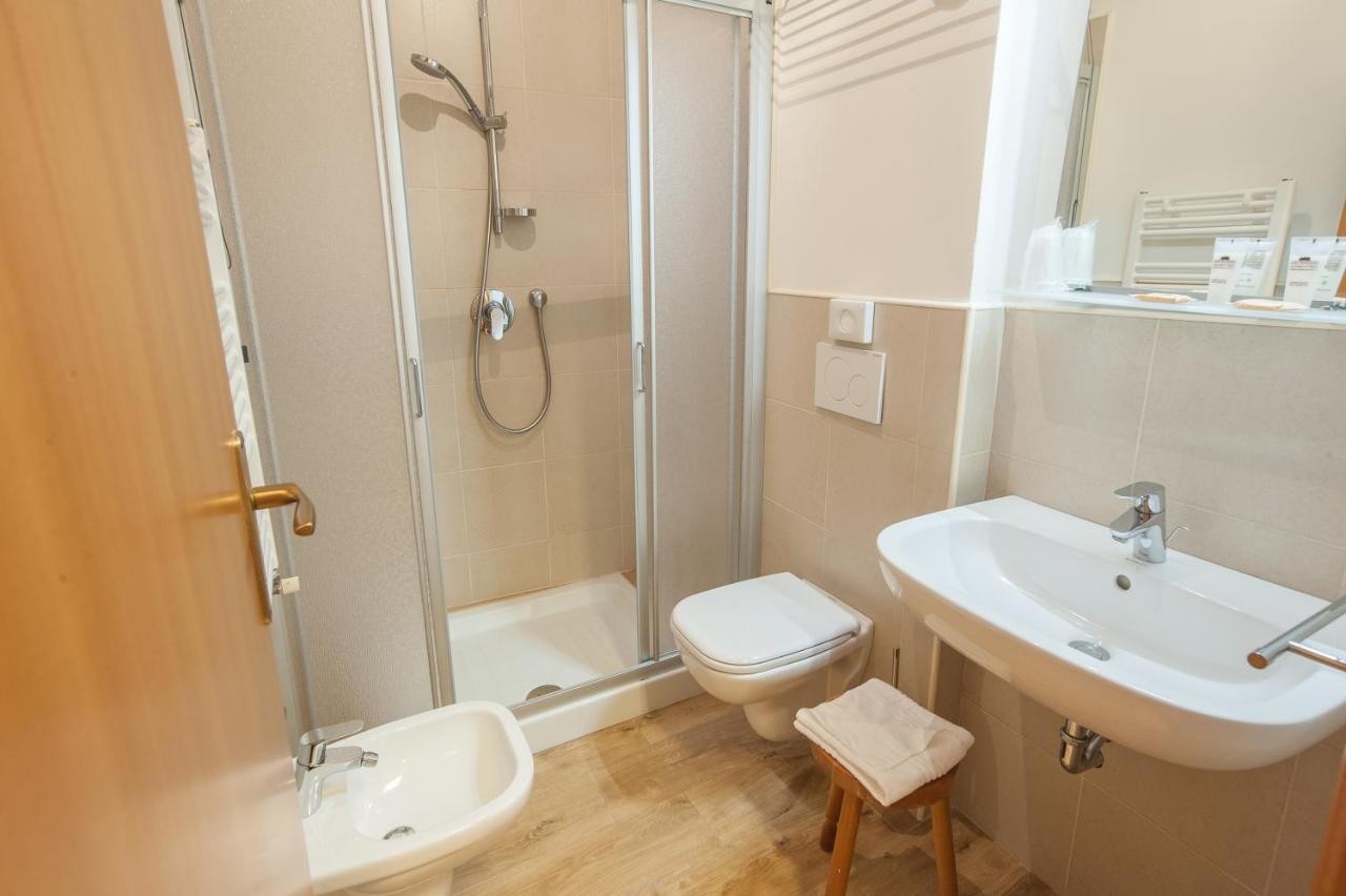 Triple Room,1021125427:JPEG