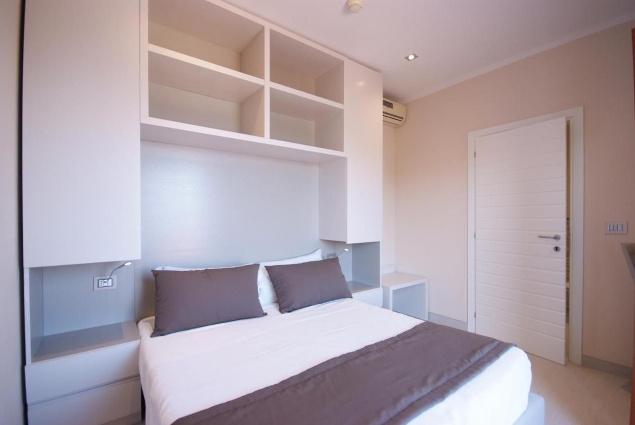 Double Room,517868118:JPEG
