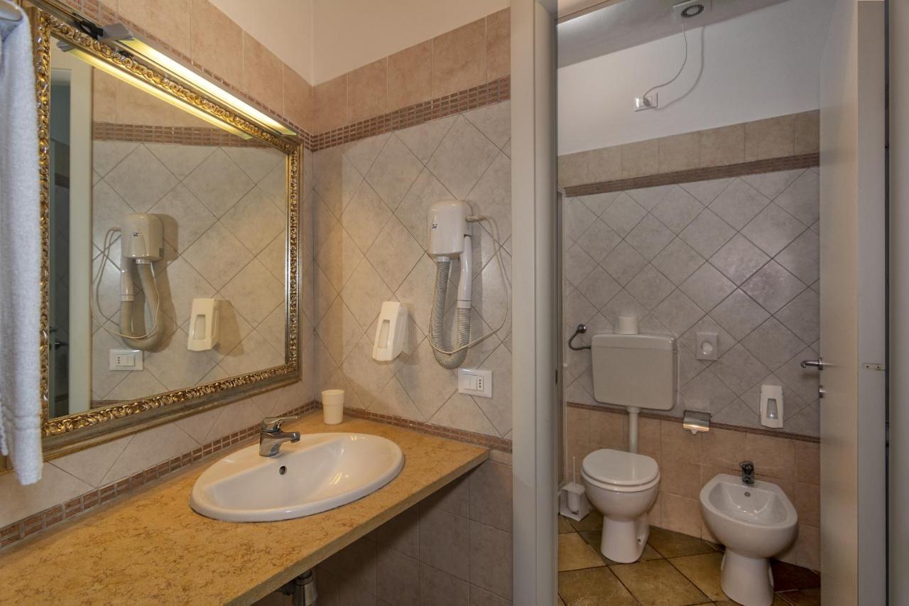 Superior One-Bedroom Apartment