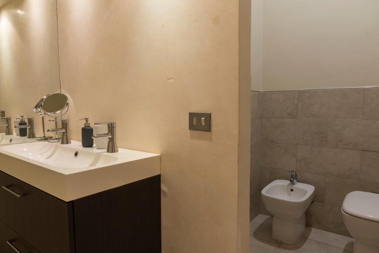 Suite Spa Bath,1326899741:JPEG