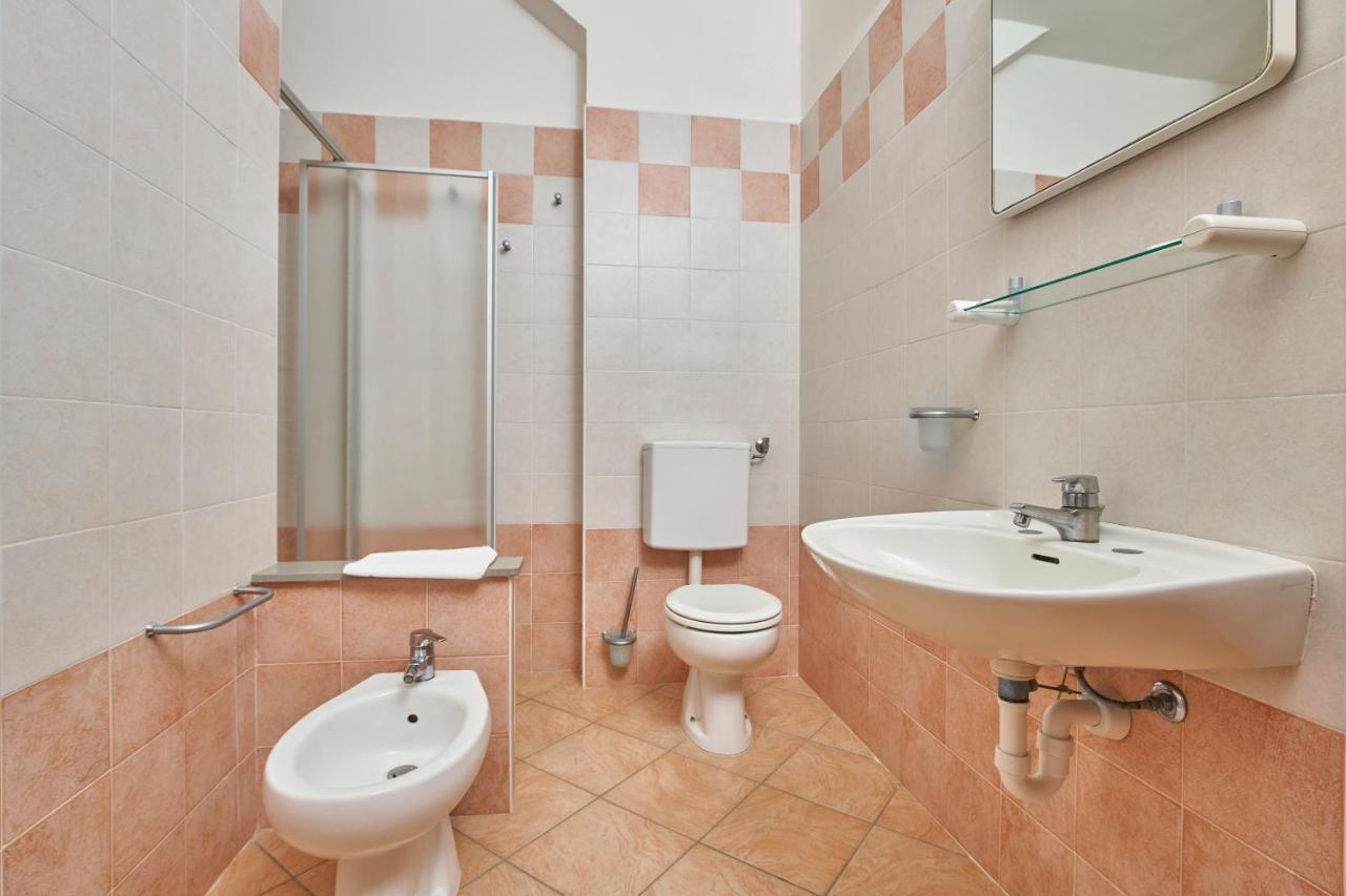 One-Bedroom Apartment Sea View,762755677:JPEG